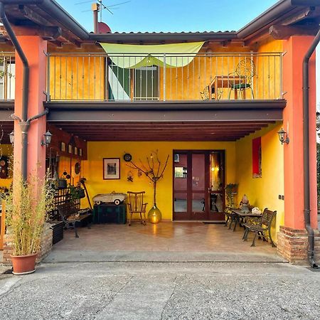 B&B La Cascina Di Alice Кастільйоне-делле-Стів'єре Екстер'єр фото